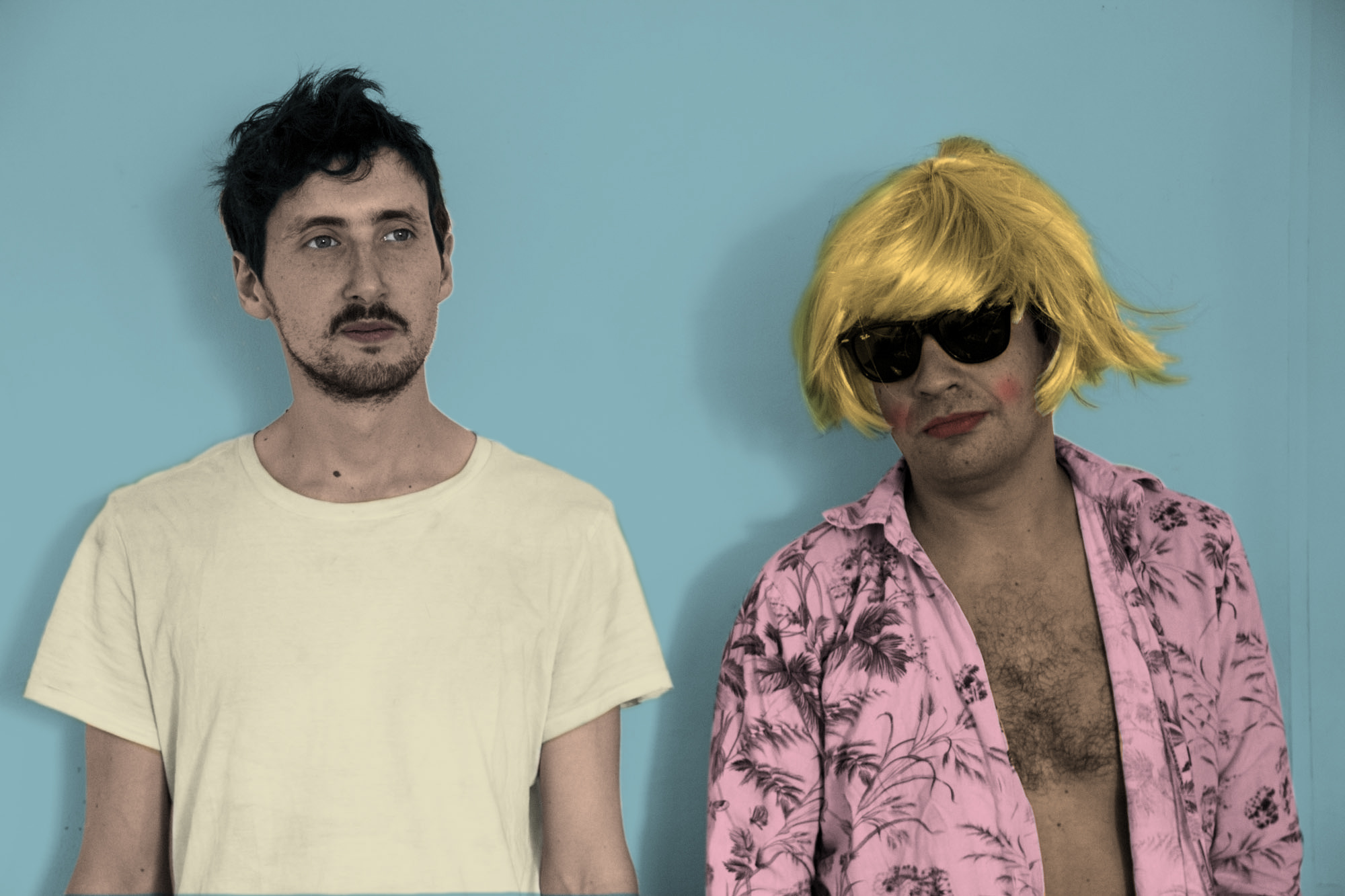 Cristóbal León, Joaquín Cociña