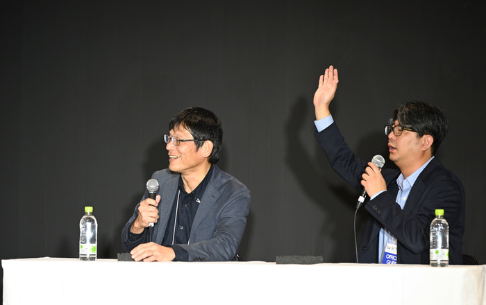 メイクングトークに登壇した左:堀川憲司氏(代表取締役、プロデューサー)、右:相馬紹二氏(取締役、プロデューサー)